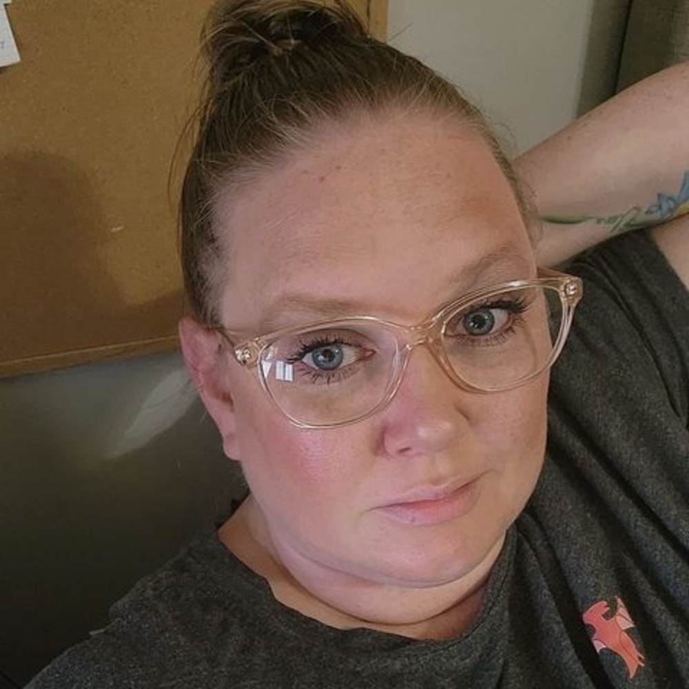 Meet your Posher, Jenipher